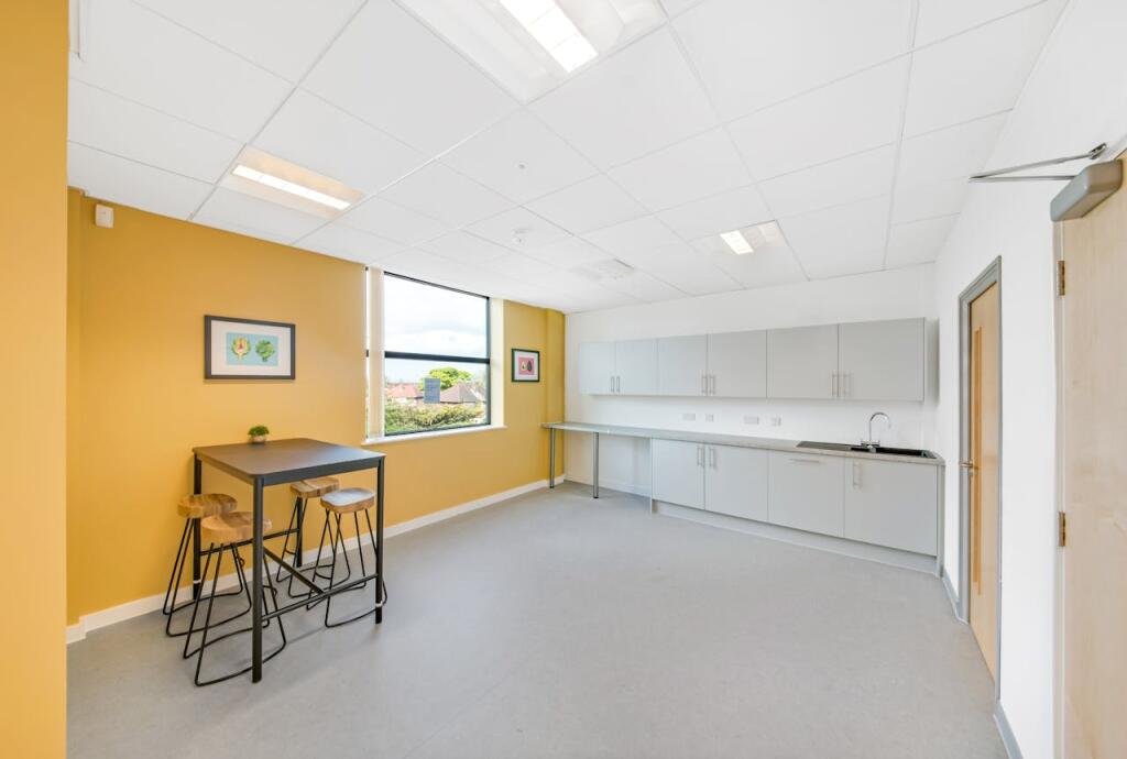 Additional image 10 of Gateway House, New Chester Road, Bromborough, Wirral, CH62 3NX