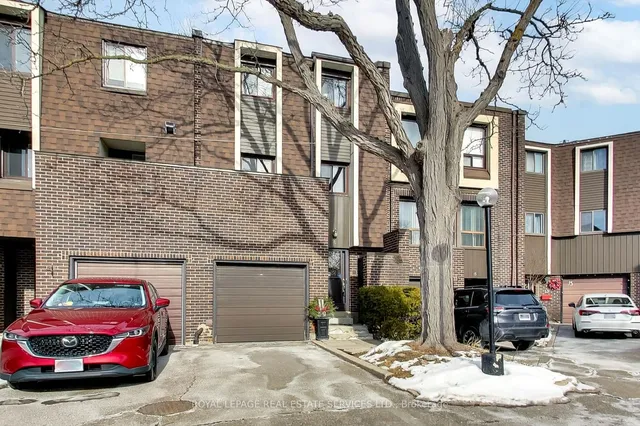 Additional image 32 of 16 Turret Hill Way