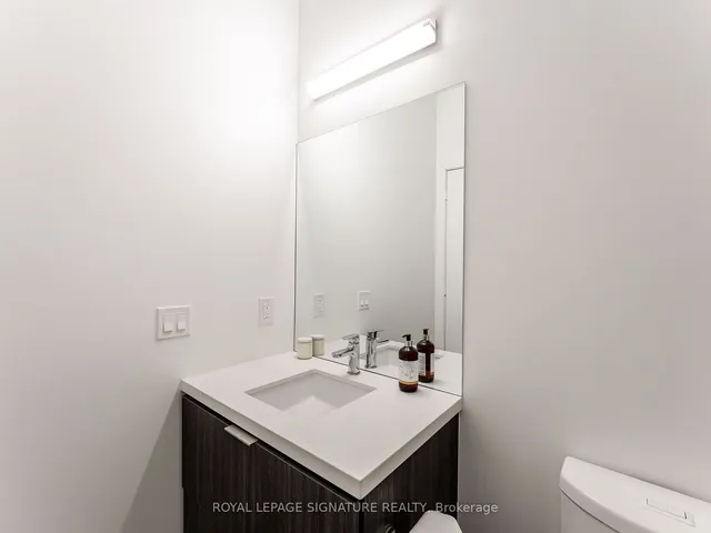 Additional image 23 of 50 Ordnance St Unit 107