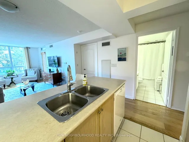 Additional image 9 of 205 The Donway W Unit 320