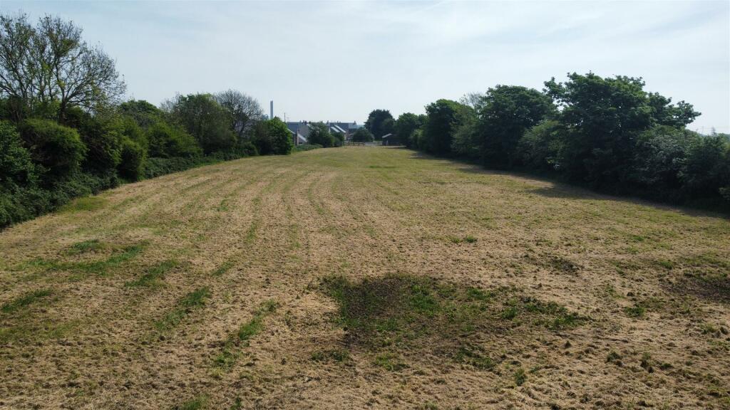 Additional image 6 of Gileston Road, Gileston