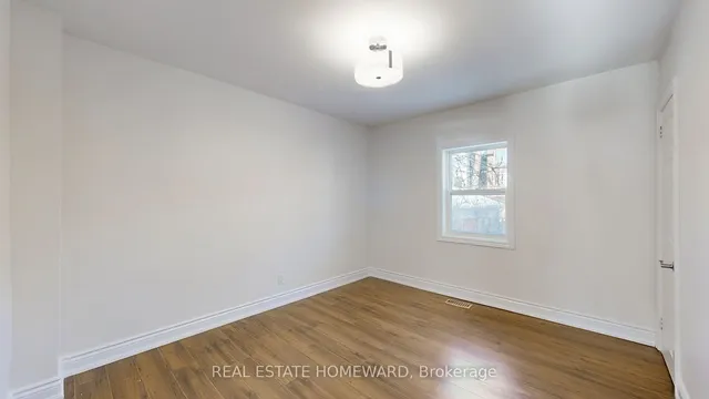 Additional image 14 of 726 Eglinton Ave