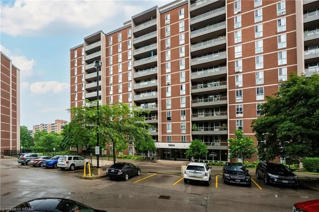 Additional image 5 of 1964 Main St Unit 1208