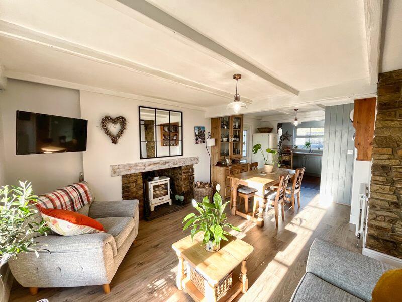 Additional image 10 of 10 Pentwyn Road, Pencoed, Bridgend, CF35 6SB