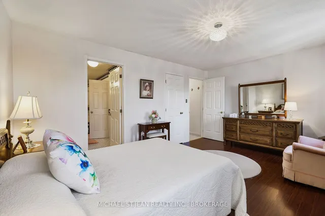 Additional image 30 of 38 Elora Dr Unit 19