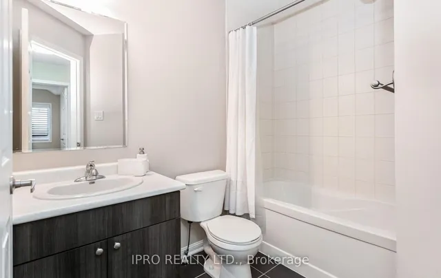 Additional image 33 of 267 Woodley Cres