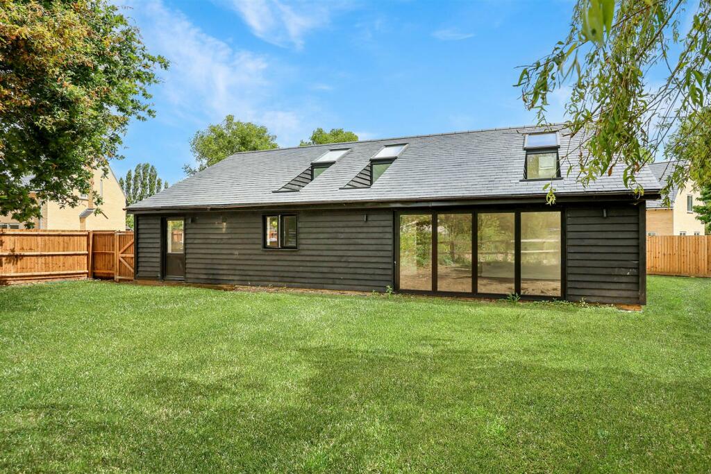 Additional image 20 of Highfields Road, Highfields Caldecote