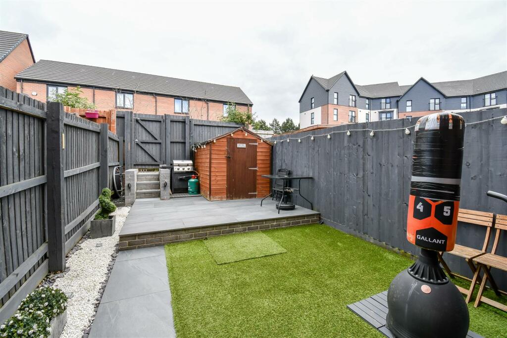 Additional image 11 of Y Rhodfa, Barry