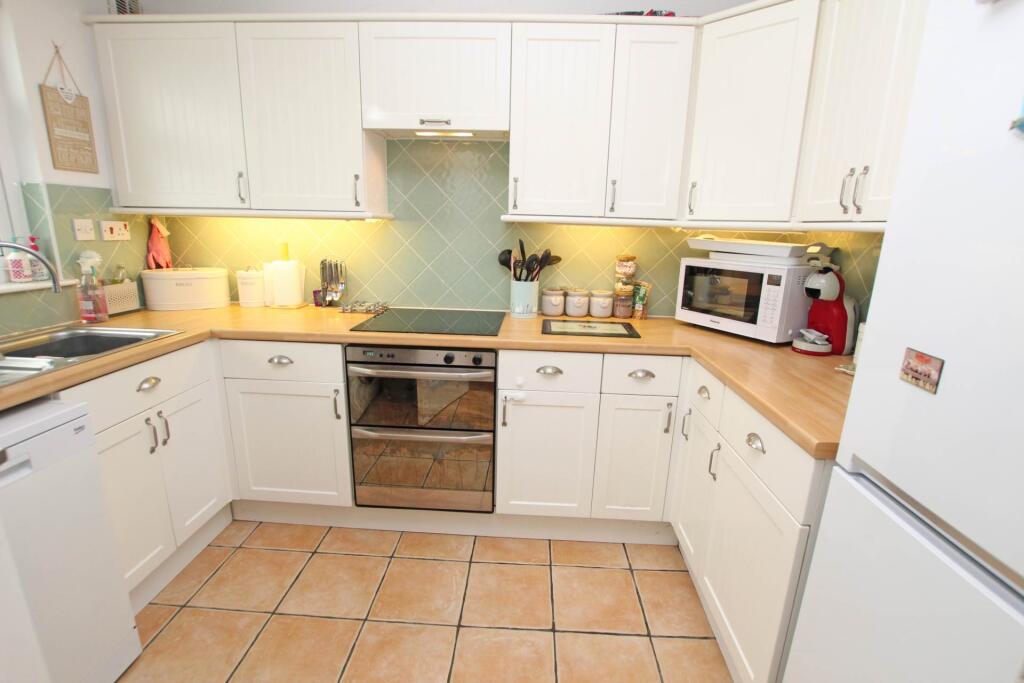 Additional image 4 of Bridgemere Road, Eastbourne, BN22 8TY