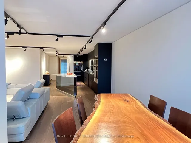 Additional image 5 of 1 Concorde Pl Unit 703