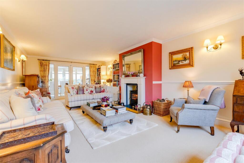 Additional image 37 of Tanglewood, Penmark, Vale Of Glamorgan, CF62 3BP