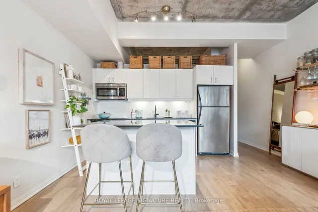 Additional image 17 of 201 Carlaw Ave Unit 702