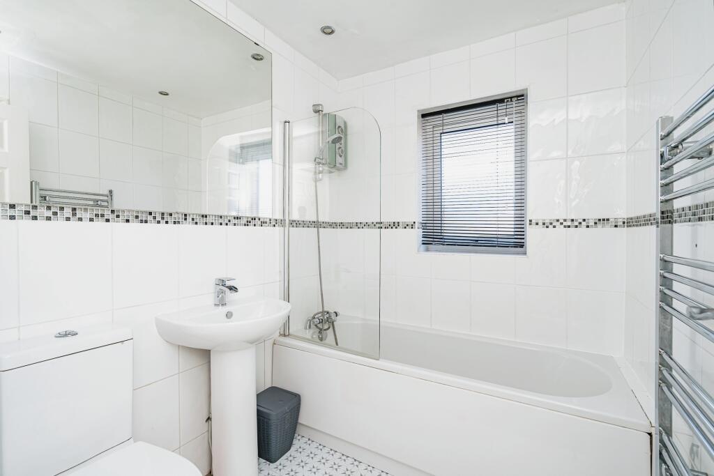 Additional image 9 of Fatherless Barn Crescent, HALESOWEN, West Midlands, B63