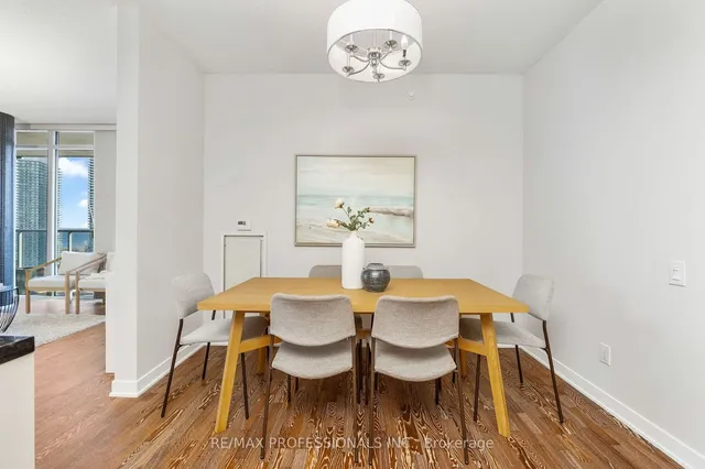 Additional image 12 of 88 Park Lawn Rd Unit 2208