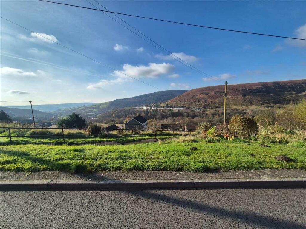 Additional image 2 of Fairview, Porth