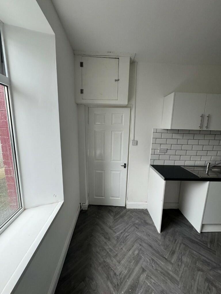 Additional image 11 of Aberrhondda Road, Porth, Rhondda Cynon Taff, CF39