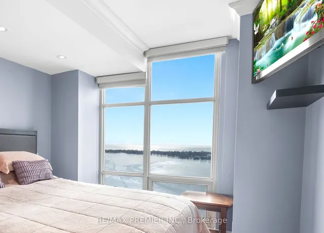 Additional image 16 of 35 Mariner Terr Unit 3910