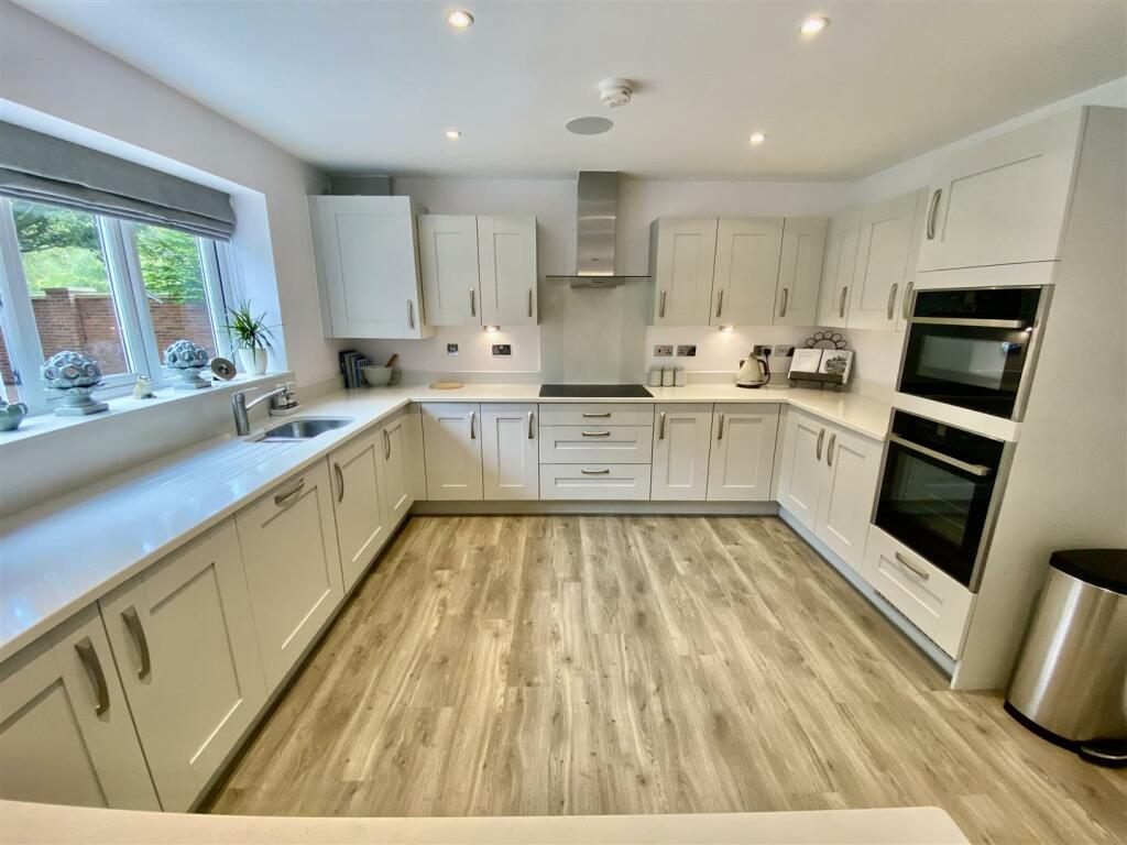 Additional image 32 of Bronte Walk, Backford, Chester