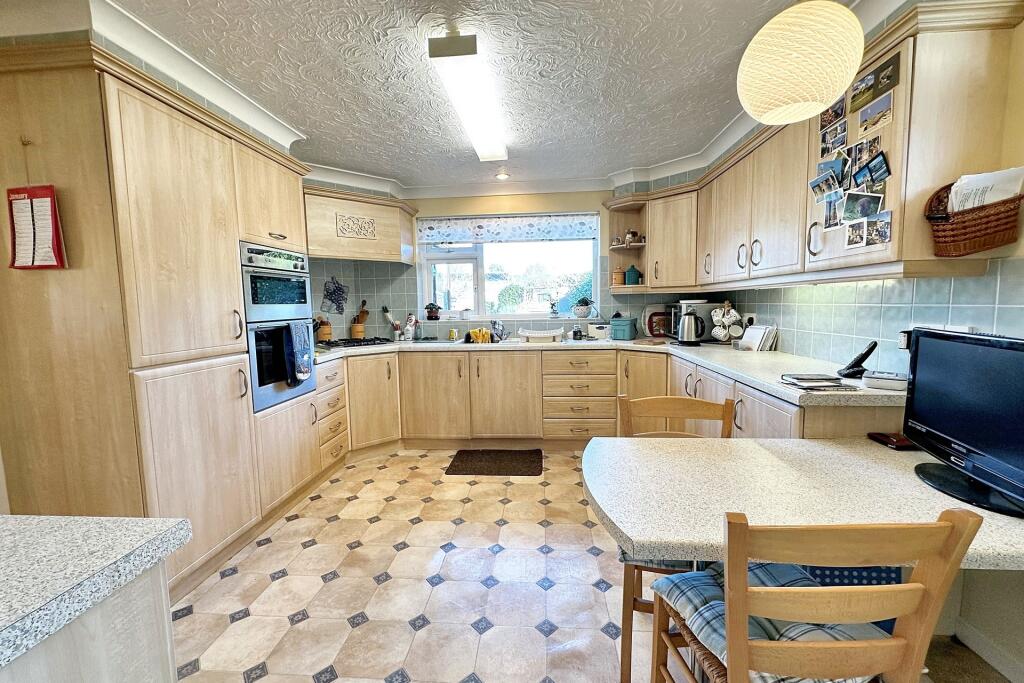 Additional image 7 of Verwood