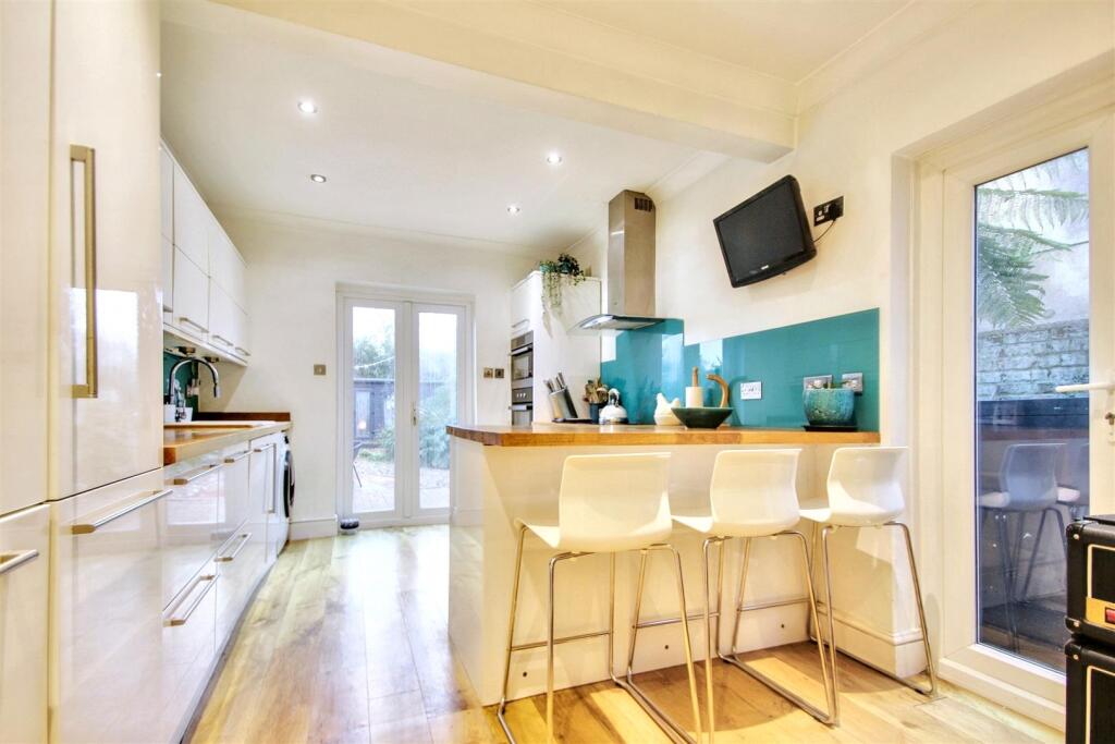 Additional image 19 of Woodlea Road, Worthing