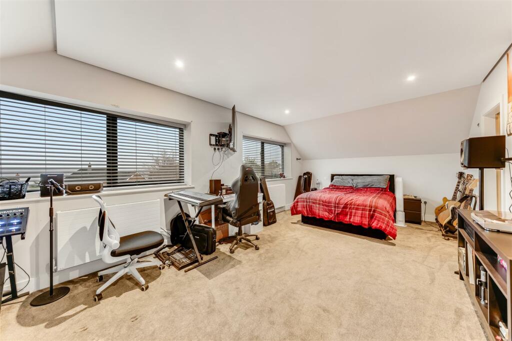 Additional image 26 of Oldfield Drive, Heswall, Wirral