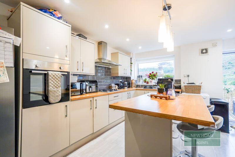 Additional image 4 of Clydach Road, Tonypandy, Rhondda Cynon Taff, CF40 2BD