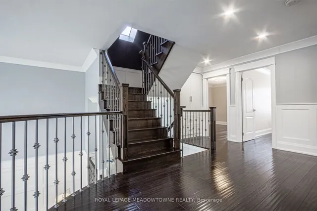 Additional image 34 of 729 Wettlaufer Terr