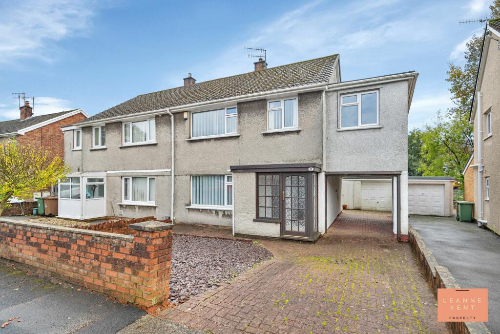 Porset Drive, Castle Park, CF83