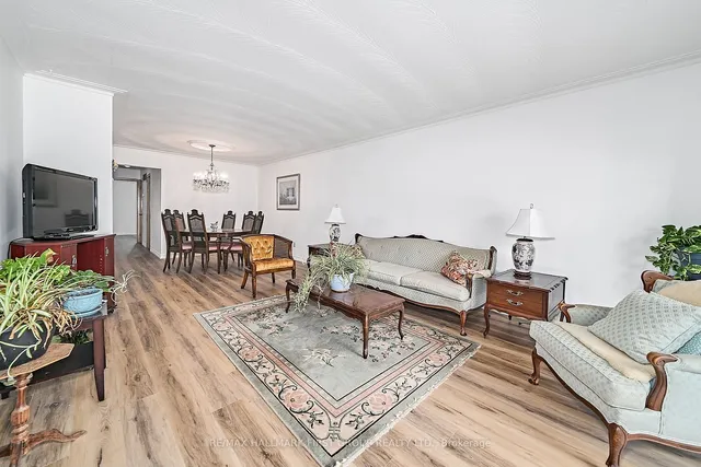 Additional image 6 of 10 Romanway Cres