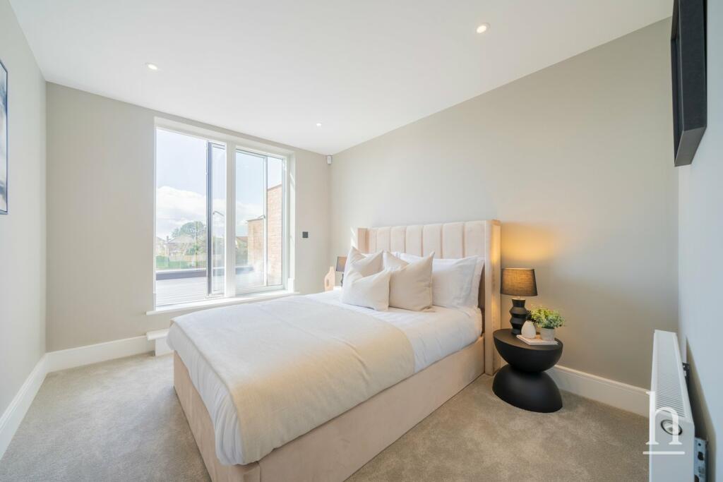 Additional image 16 of Telegraph Road, Heswall, CH60