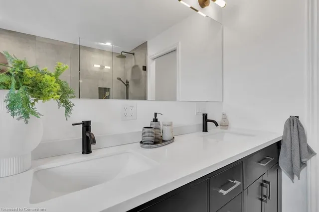 Additional image 17 of 11 Hickson Dr