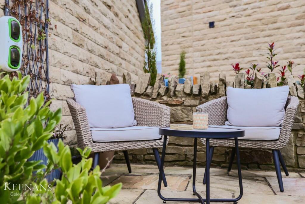 Additional image 33 of Windermere Avenue, Colne