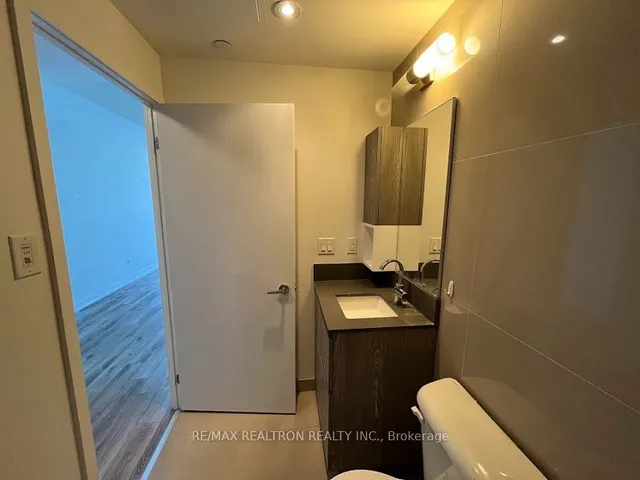 Additional image 8 of 30 Baseball Pl Unit 632