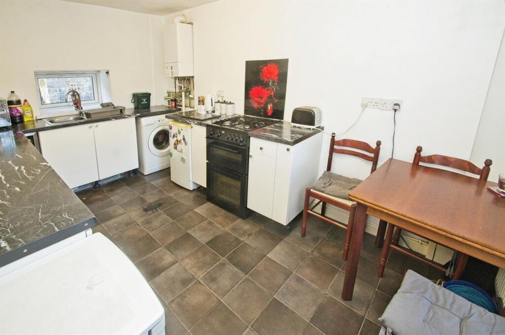 Additional image 8 of Cambrian Terrace, Tonypandy