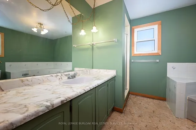 Additional image 22 of 1513 Riley Ave