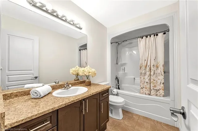 Additional image 33 of 86 Keystone Crescent Cres