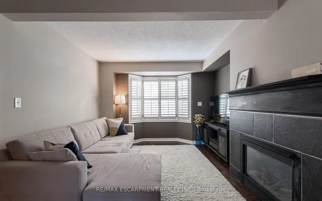 Additional image 8 of 1336 UPPER SHERMAN Ave Unit 7