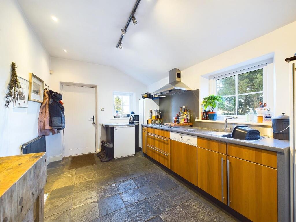 Additional image 23 of Coplowe Lane, Wilsden, Bradford