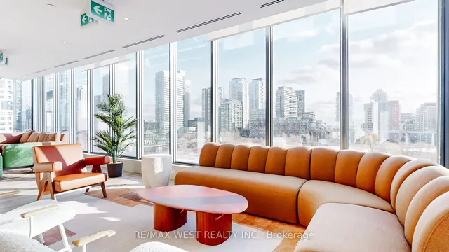 Additional image 37 of 9 Tecumseth St Unit 707