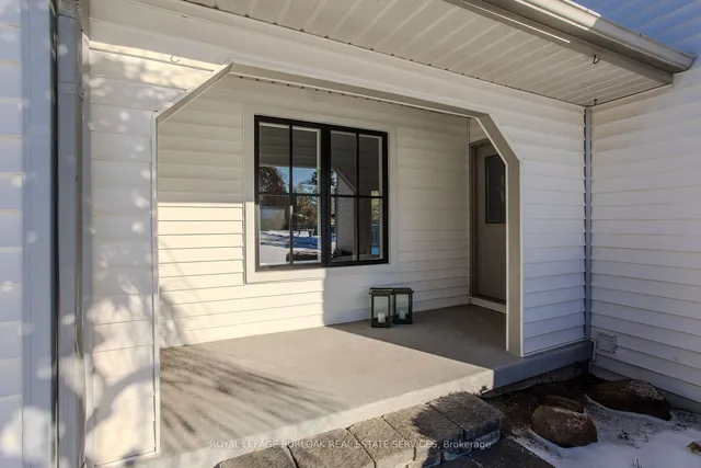 Additional image 33 of 21 Meander Clse