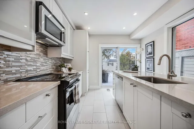 Additional image 7 of 1318 Dundas St