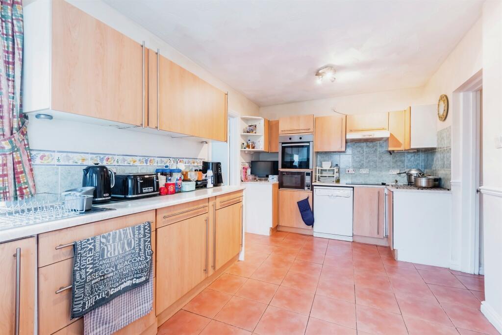 Additional image 4 of York Drive, Llantwit Fardre, Pontypridd