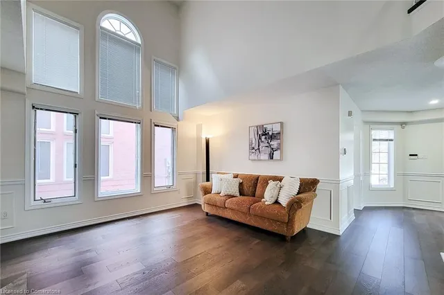 Additional image 7 of 85 Meadowlands Blvd