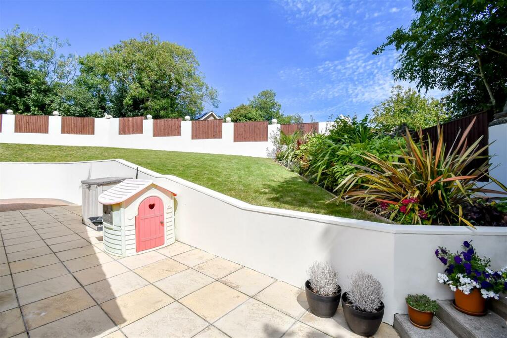 Additional image 33 of Beach Road, Swanbridge, Penarth