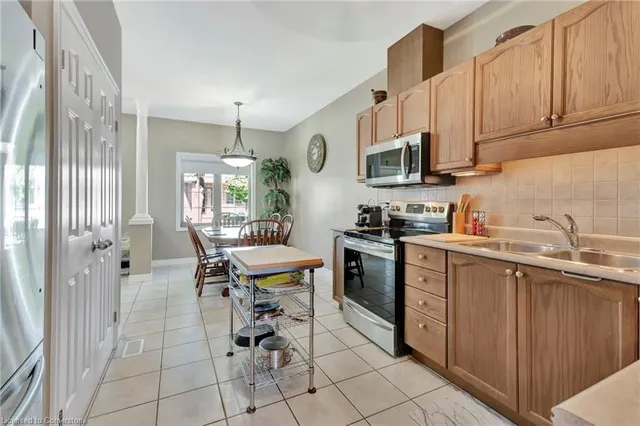 Additional image 9 of 34 Southbrook Dr Unit 17