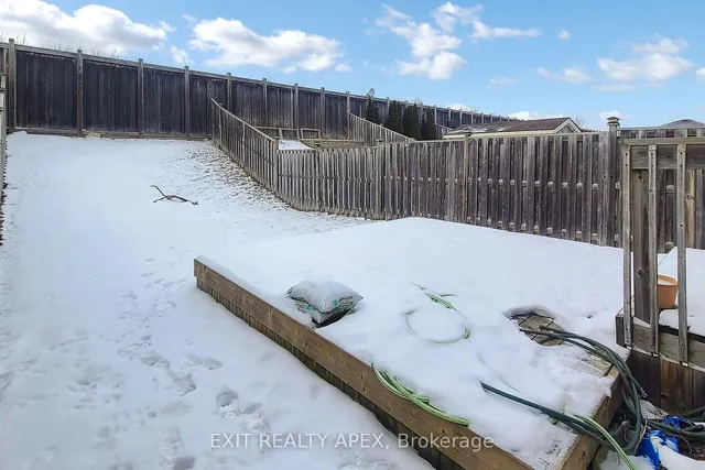 Additional image 40 of 343 Bussel Cres