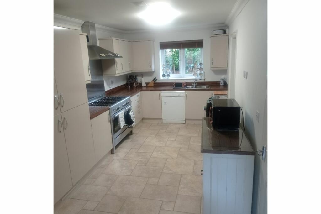 Additional image 7 of Meadow Way, Pontyclun, CF72