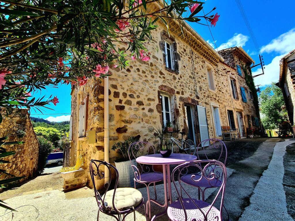 Primary image of Saint-Chinian, Languedoc-Roussillon, 34360, France