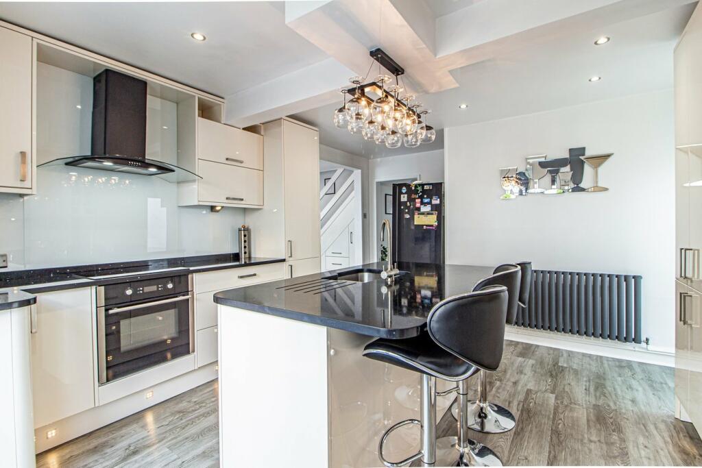 Additional image 8 of Rhyd Y Nant, Pontyclun, CF72