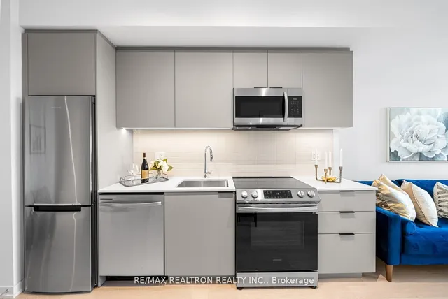 Additional image 16 of 48 Power St Unit 1810